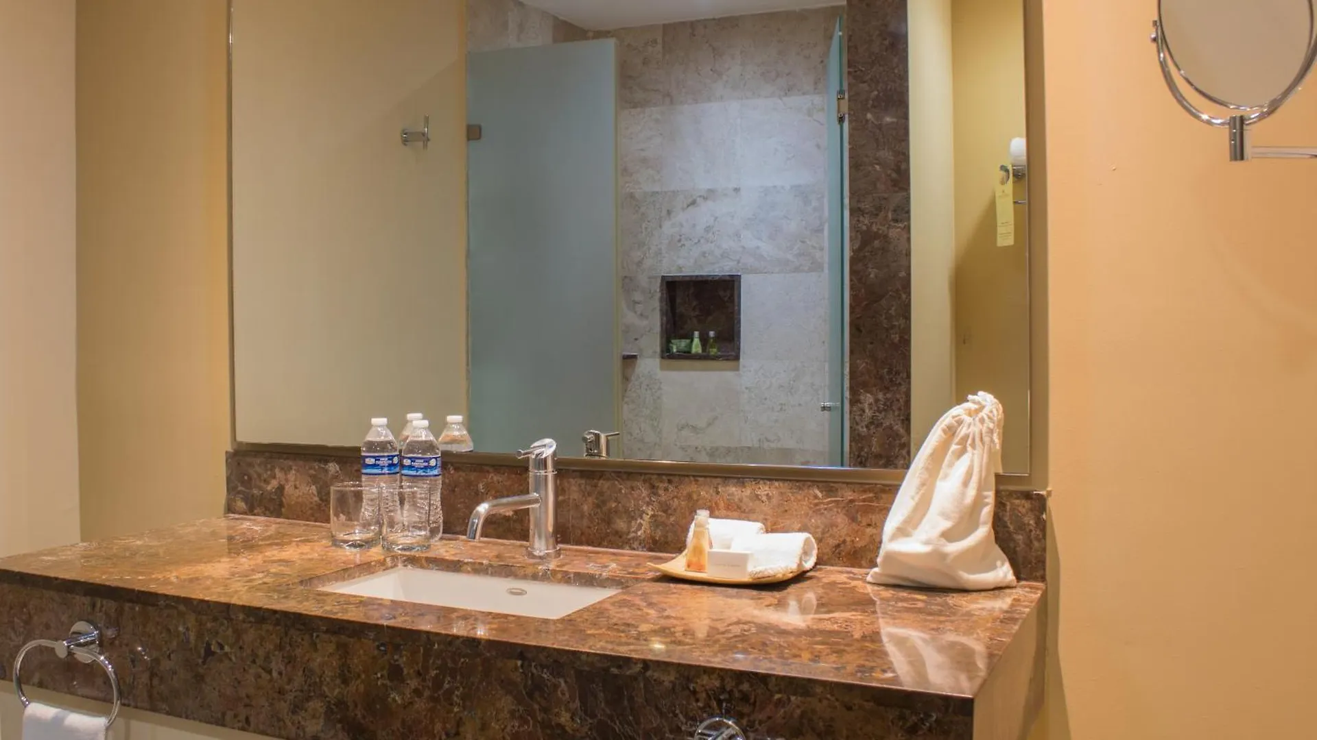 Sunset Plaza Beach Resort Puerto Vallarta All Inclusive 5*,